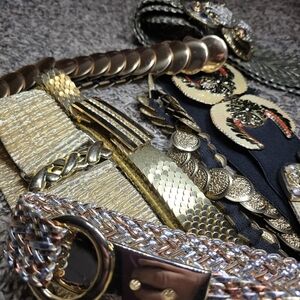 Womens Gold Tone Belts Lot Of 8 Size Medium-large